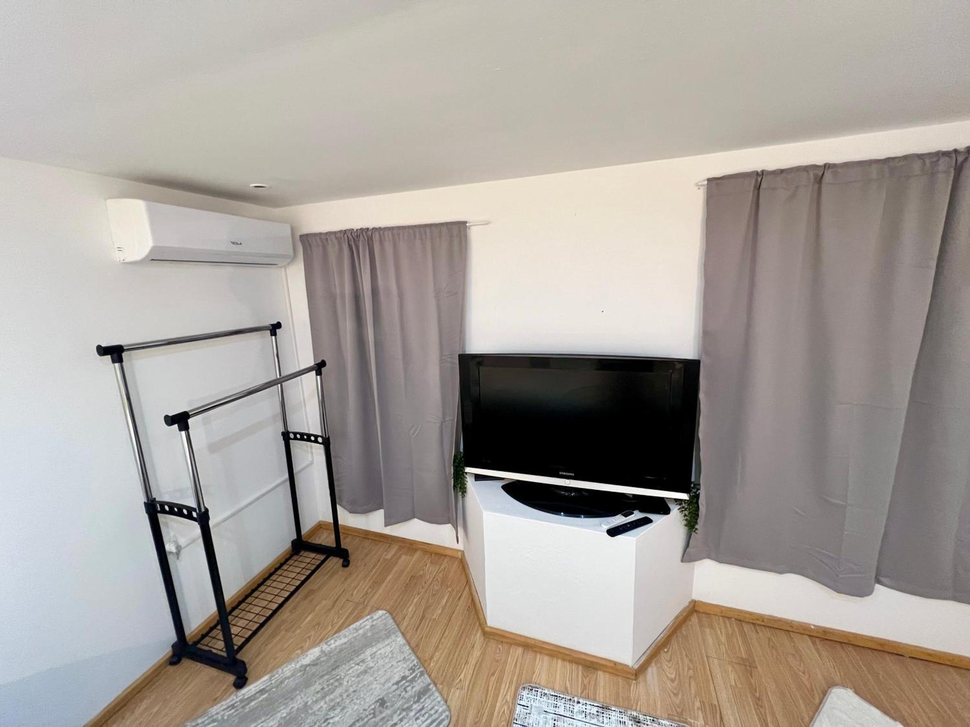 Gray Harmony Rooms โมสตาร์ ภายนอก รูปภาพ