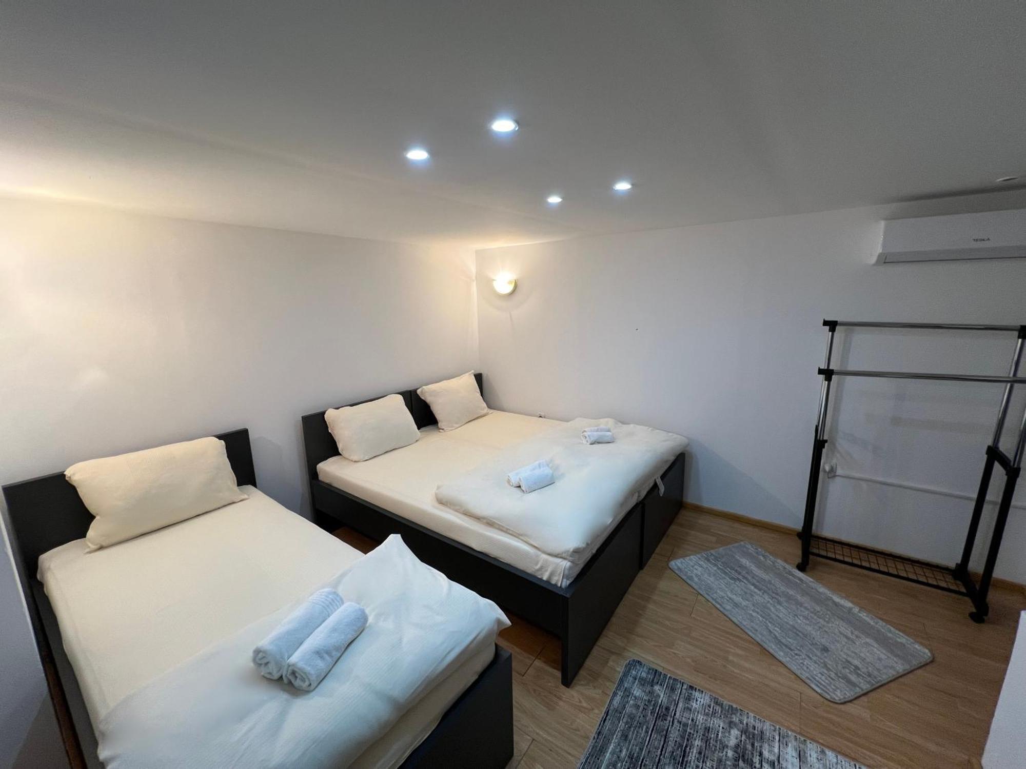 Gray Harmony Rooms โมสตาร์ ภายนอก รูปภาพ